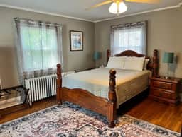 *Big Historic Home*A/C*Parking*