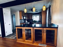 *Central location*Clean*Parking*2BDRM*A/C