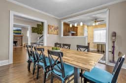 *New*Close to Falls*Beautiful*Spacious*Parking*A/C