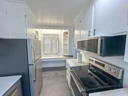 Arcade, Close to Fall, 4bdrm,  off street Parking