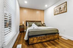 Family Friendly 4B 2BA close to the falls