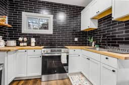 Family Friendly 4B 2BA close to the falls