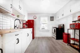 The Green Willow- 2BR 1 Bath near the falls