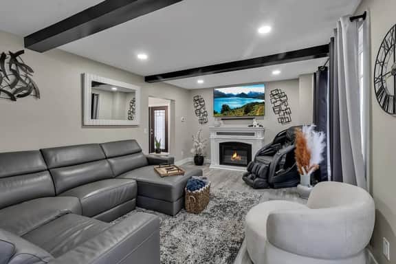 Como Lake Park Retreat | Hot Tub + Designer Home - Image 3