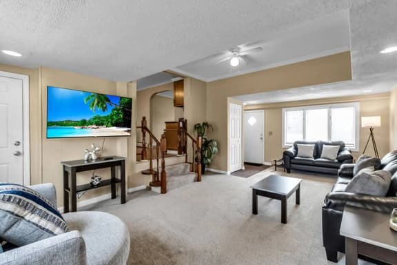 Cozy 3BR Getzville Getaway | Peaceful & Private