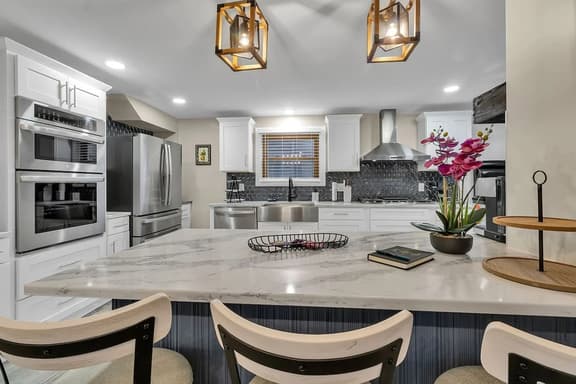 Como Lake Park Retreat | Hot Tub + Designer Home - Image 1